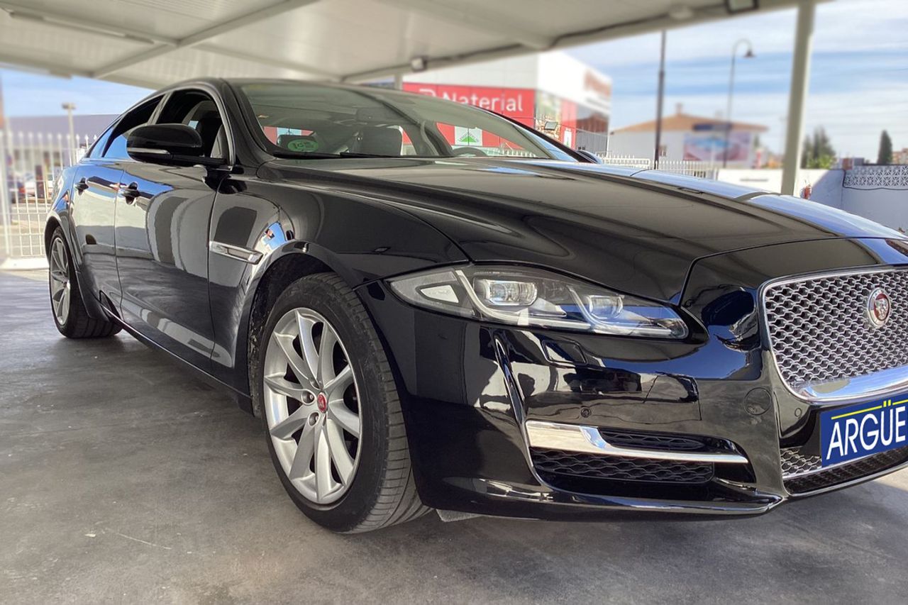 Foto del JAGUAR XJ 3.0D SWB Luxury Aut.