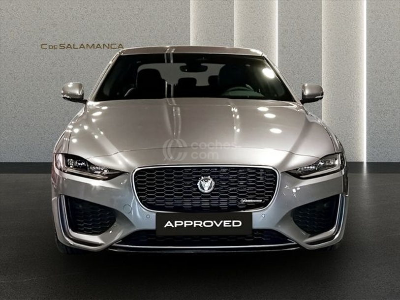 Foto del JAGUAR XE 2.0i4D MHEV R-Dynamic S RWD Aut. 204