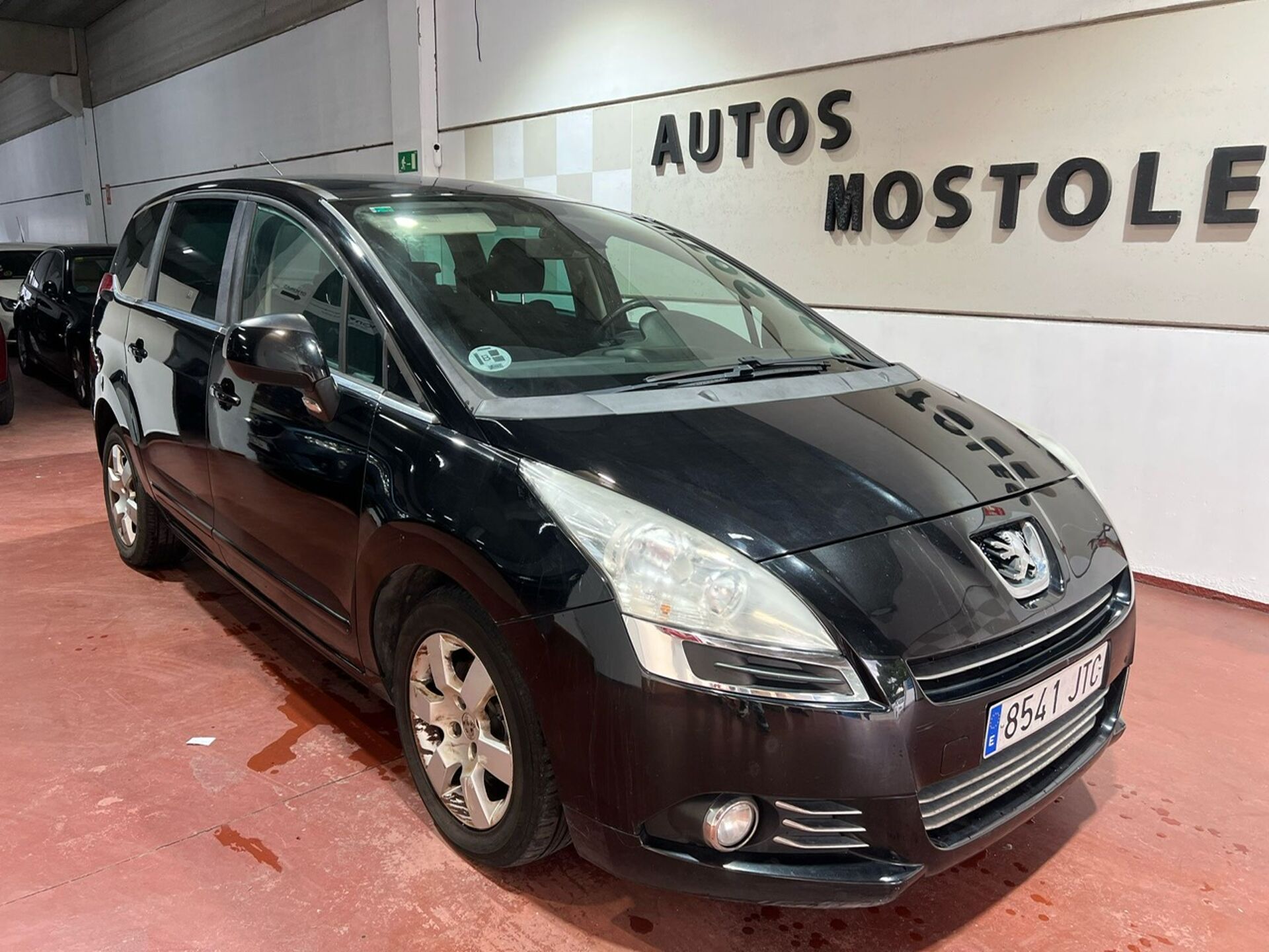 Imagen de PEUGEOT 5008