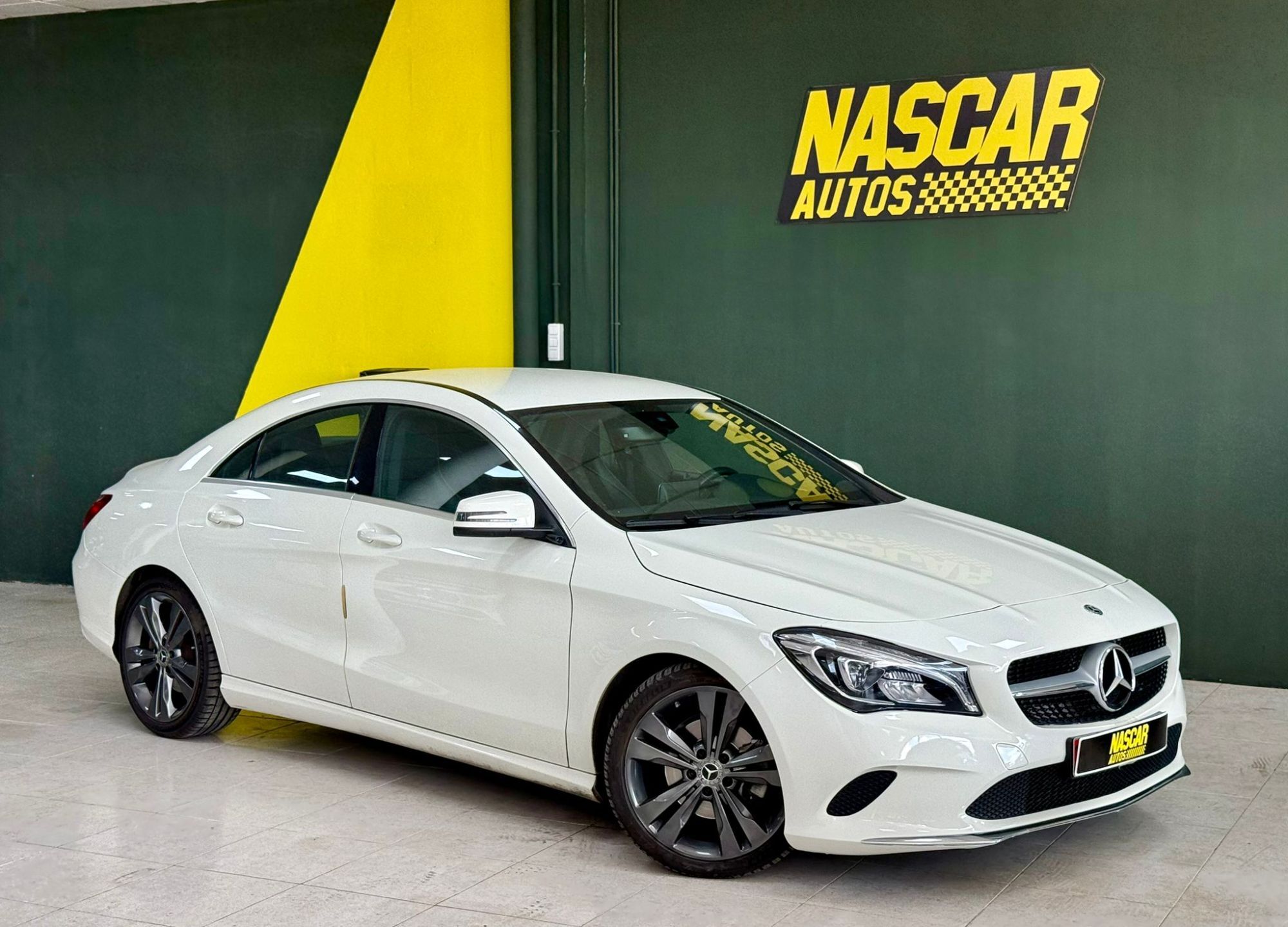 MERCEDES Clase CLA (CLA 200d 7G-DCT) en Valencia