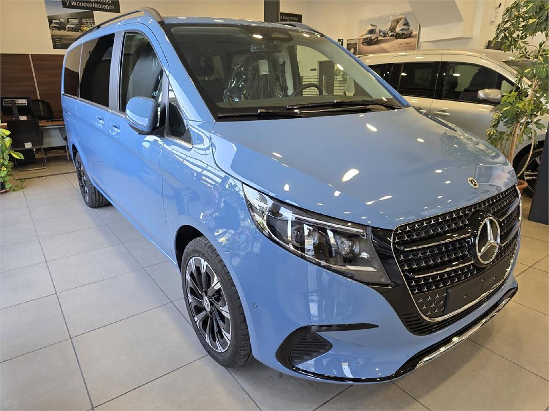 Imagen 3 de MERCEDES Clase V