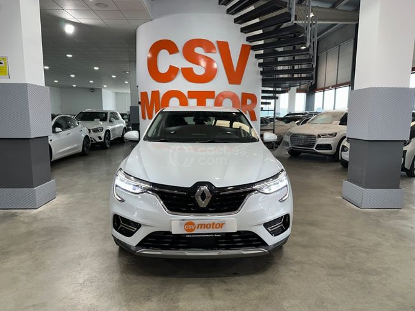 Foto del RENAULT Arkana 1.6 E-Tech Zen 105kW