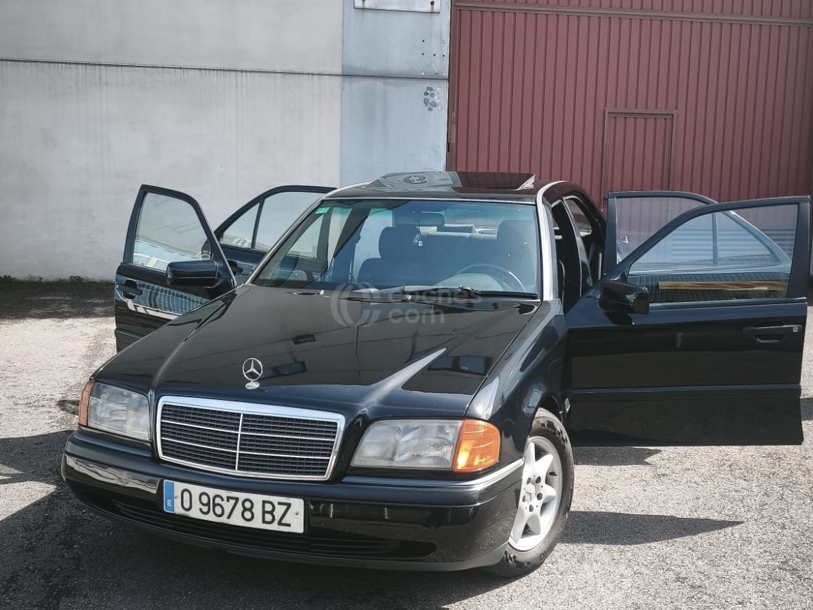 Foto del MERCEDES Clase C C 220D
