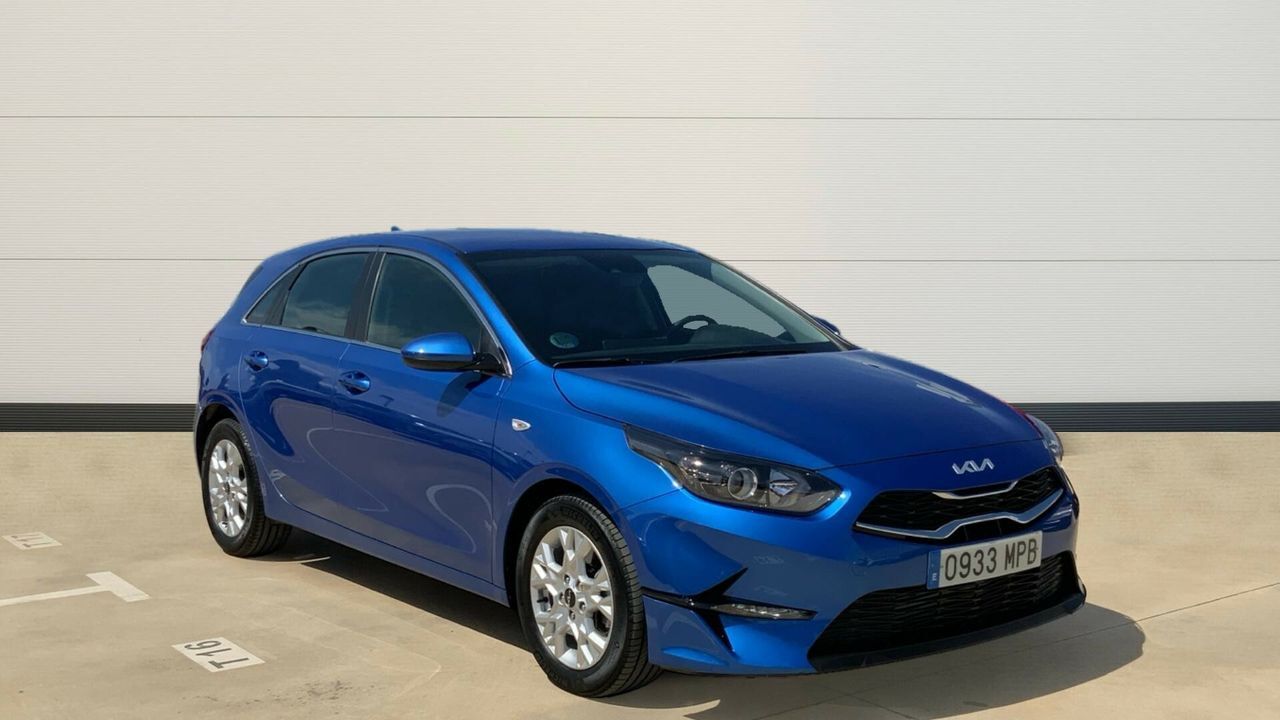 KIA Ceed (1.0 MHEV 88KW DRIVE DCT 120 5P) en Madrid
