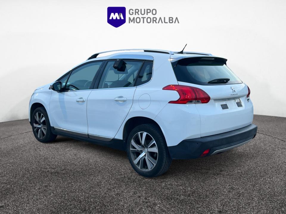 Foto del PEUGEOT 2008 1.2 PureTech S&S Allure 110