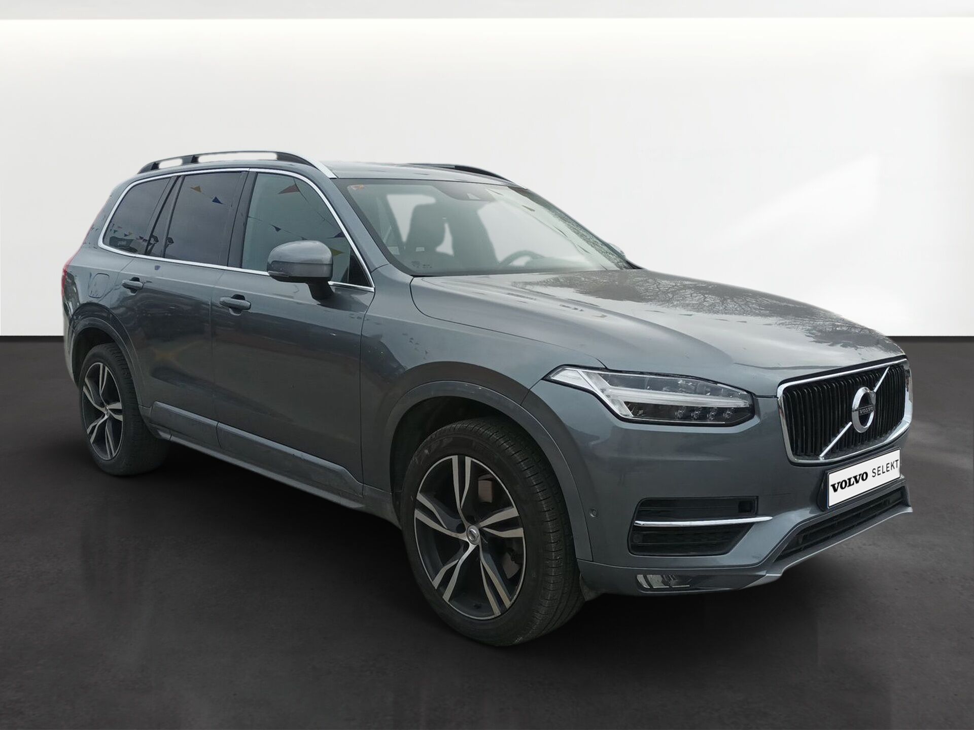 Foto del VOLVO XC90 D5 Momentum AWD 235 Aut.