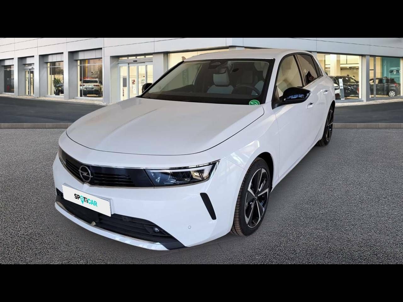 OPEL Astra ( 1.6T Hybrid 132kW (180CV)  Auto Elegance) en Sevilla