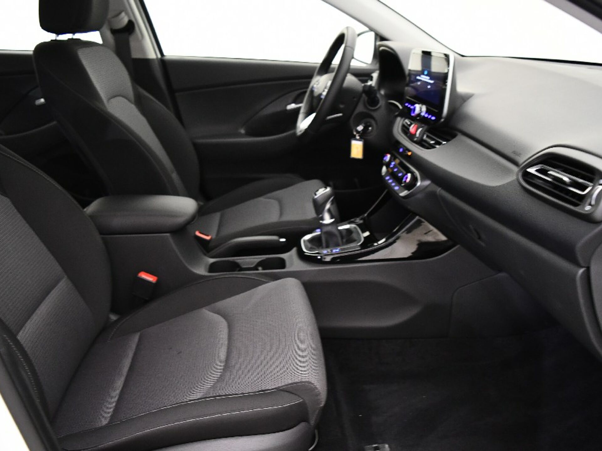 Imagen 2 de HYUNDAI i30