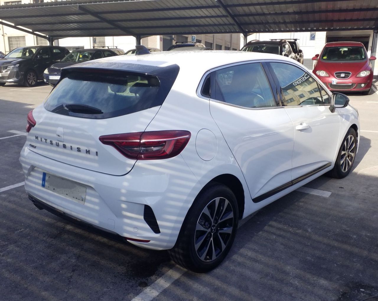 Foto del MITSUBISHI Colt 100T Kaiteki