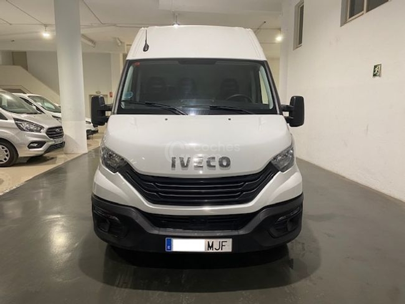 Foto del IVECO Daily Furgón 35S16 V 4100 H2 16.0 156