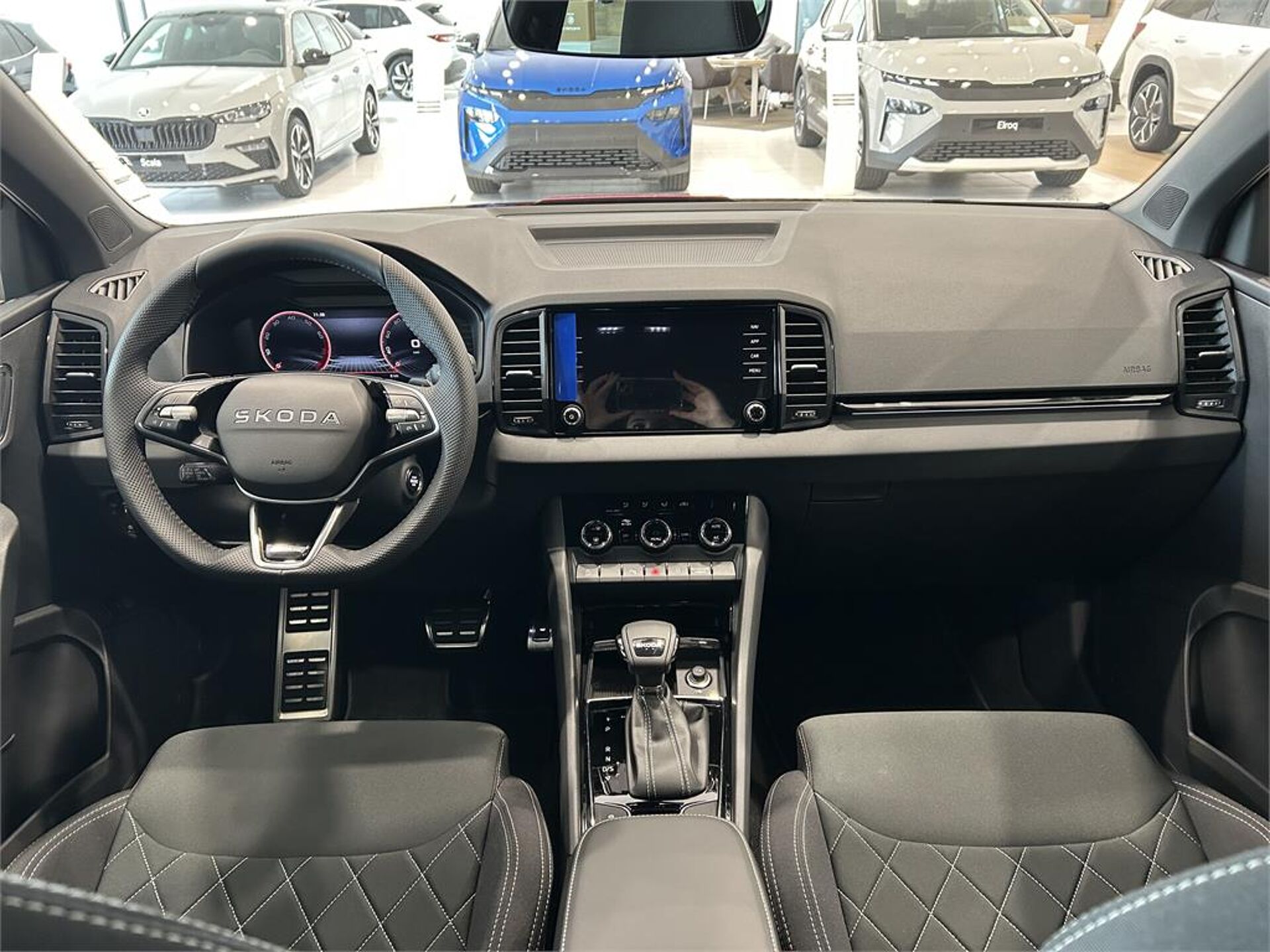 Imagen 3 de SKODA Karoq