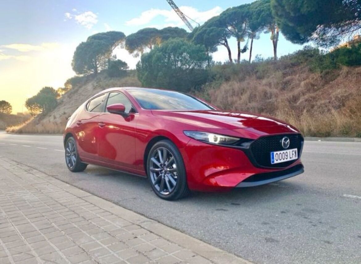 Foto del MAZDA Mazda3 2.0 e-Skyactiv-G Zenith 90kW