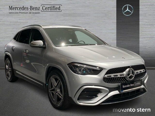 Foto del MERCEDES Clase GLA GLA 200 7G-DCT