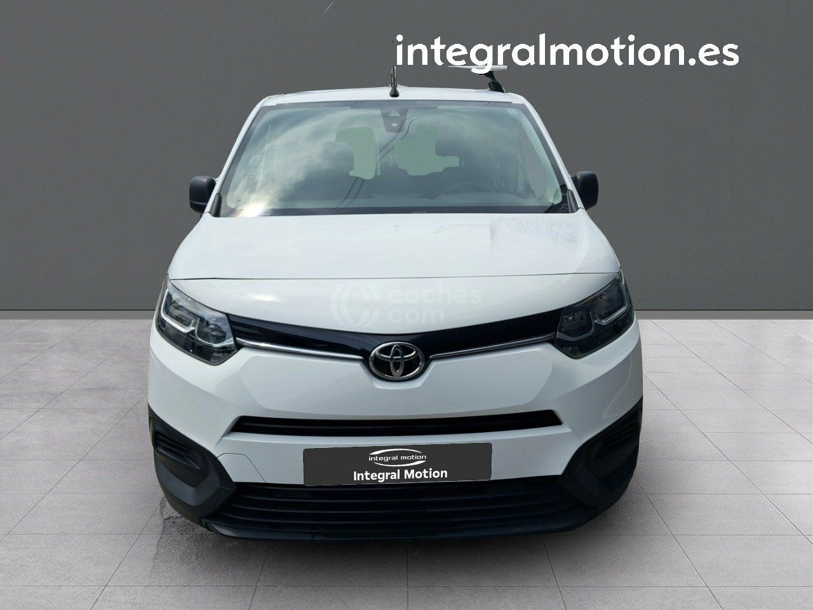 Foto del TOYOTA Proace City Combi L1 1.5D GX 100