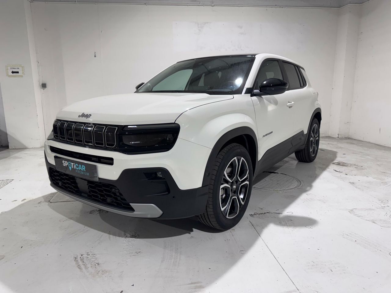 JEEP Avenger (BEV 115kW (156CV) Summit) en Barcelona