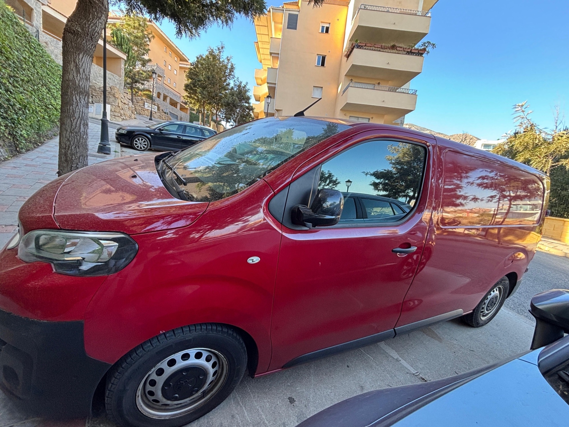 Imagen de PEUGEOT Expert