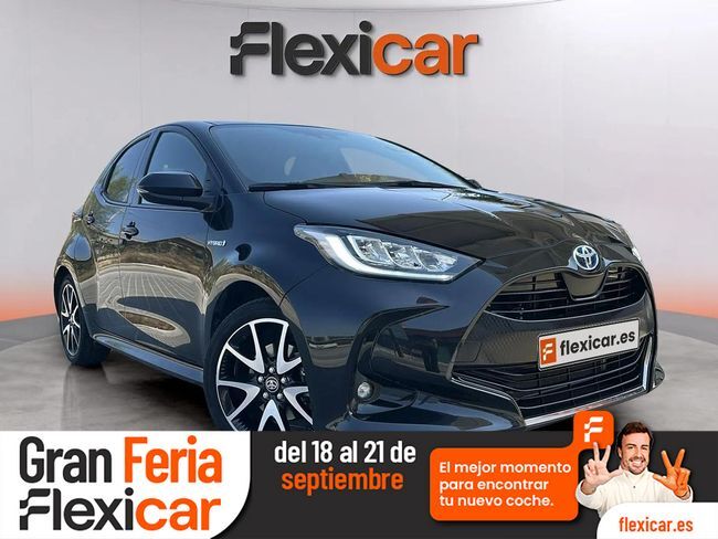 TOYOTA Yaris (1.5 120H Active Tech) en Barcelona