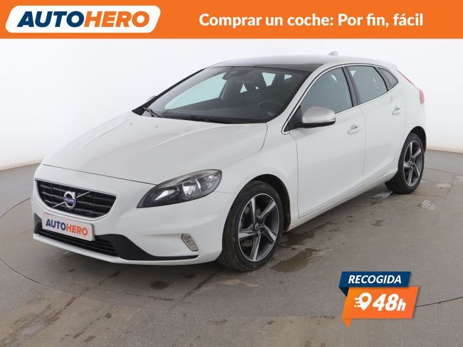 VOLVO V40 (2.0 T2 R-Design Momentum) en Madrid