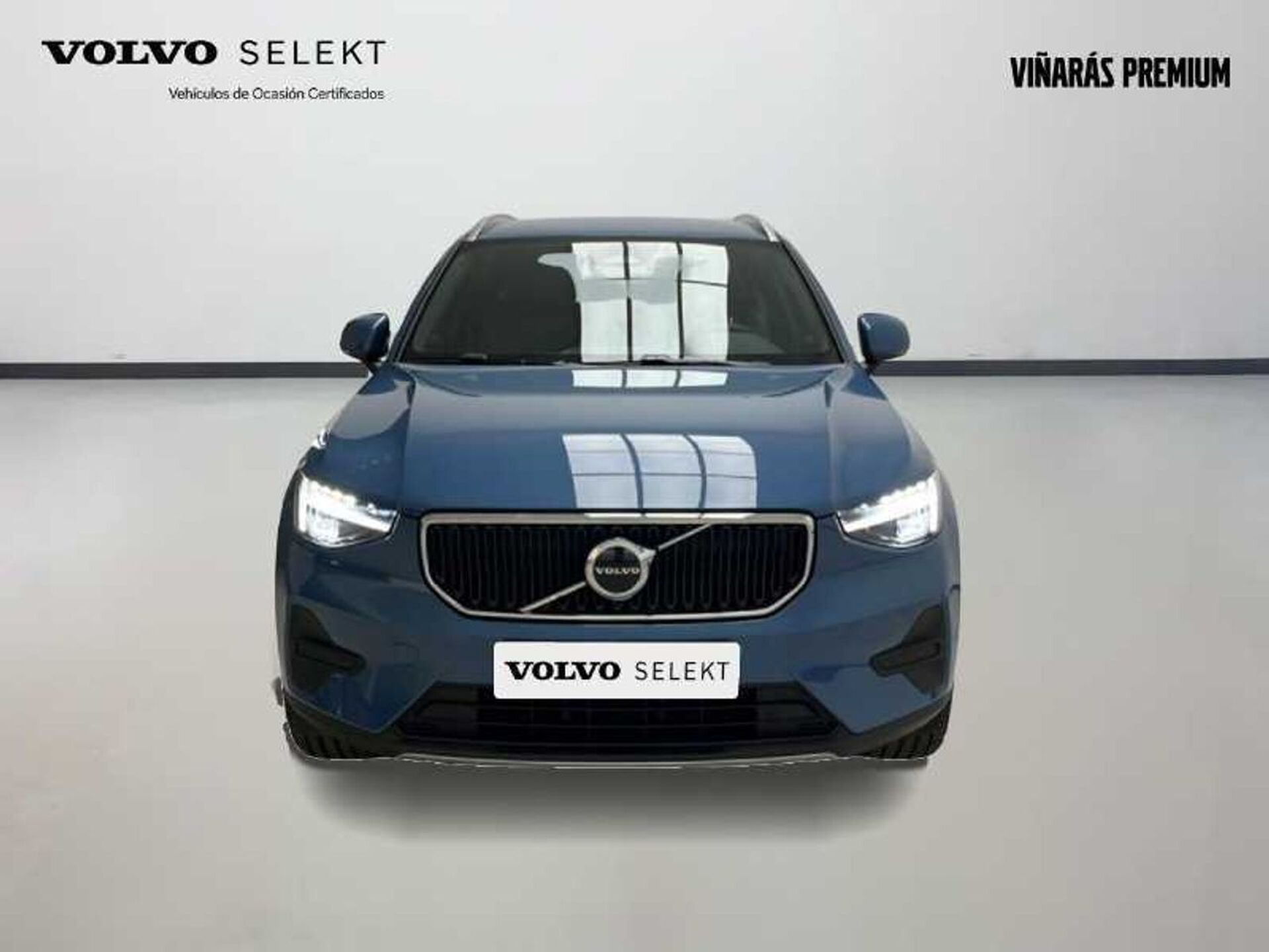 Imagen 3 de VOLVO XC40