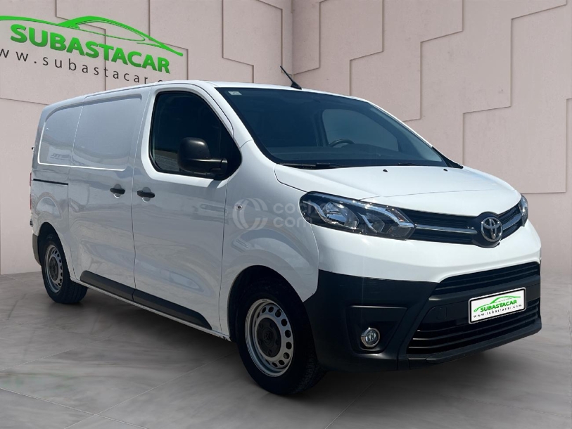Foto del TOYOTA Proace Van Corta 1.5D Business 100