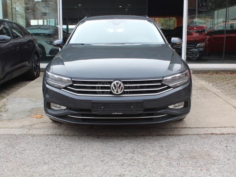Foto del VOLKSWAGEN Passat Variant 2.0TDI Sport DSG 140kW