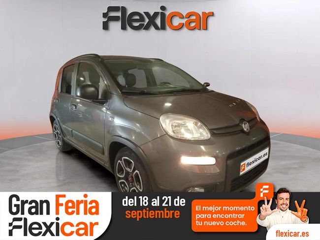 FIAT Panda (City Life Hybrid 1.0 Gse 51kw (70CV)) en Barcelona