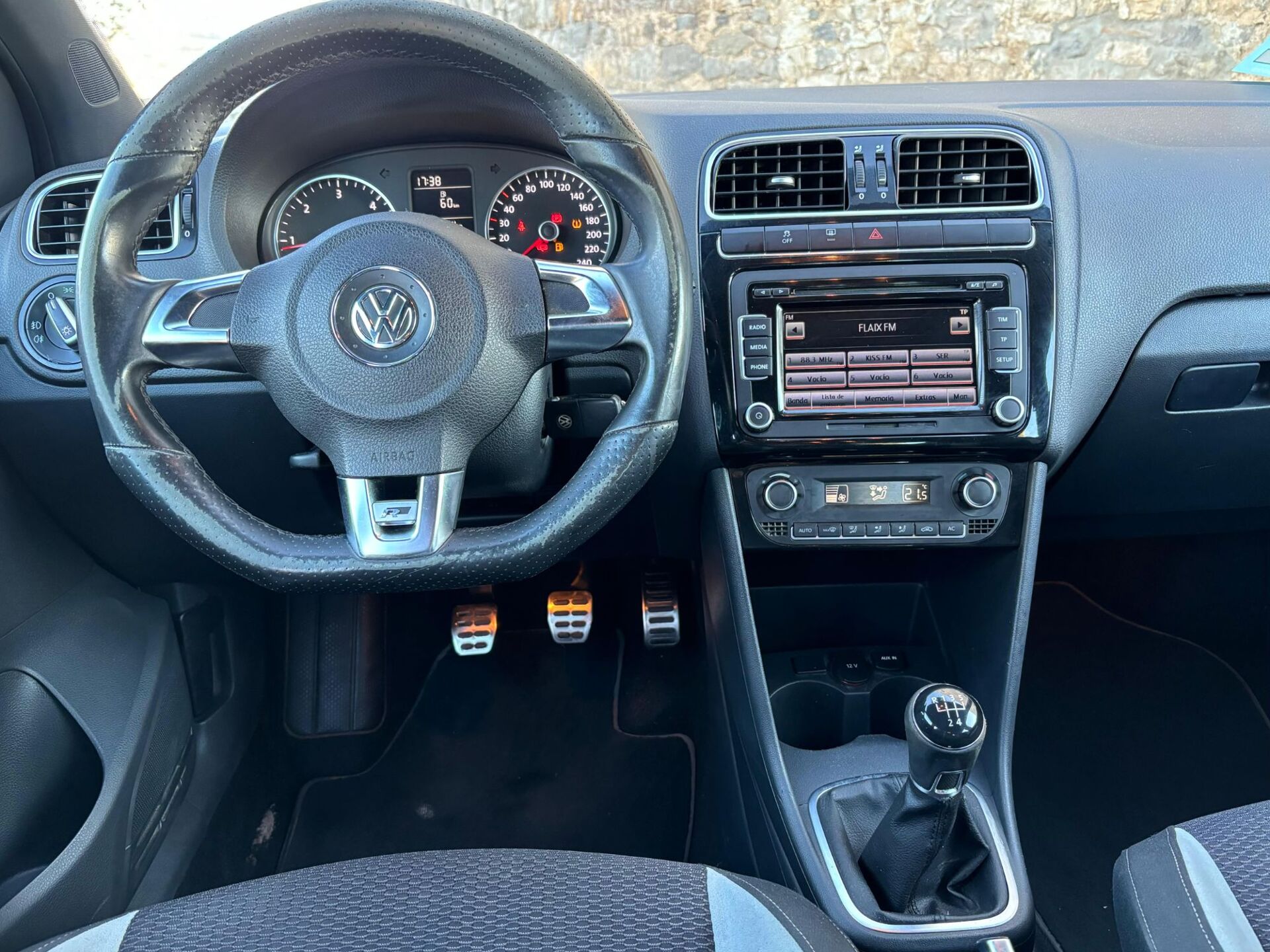 Imagen 2 de VOLKSWAGEN Polo