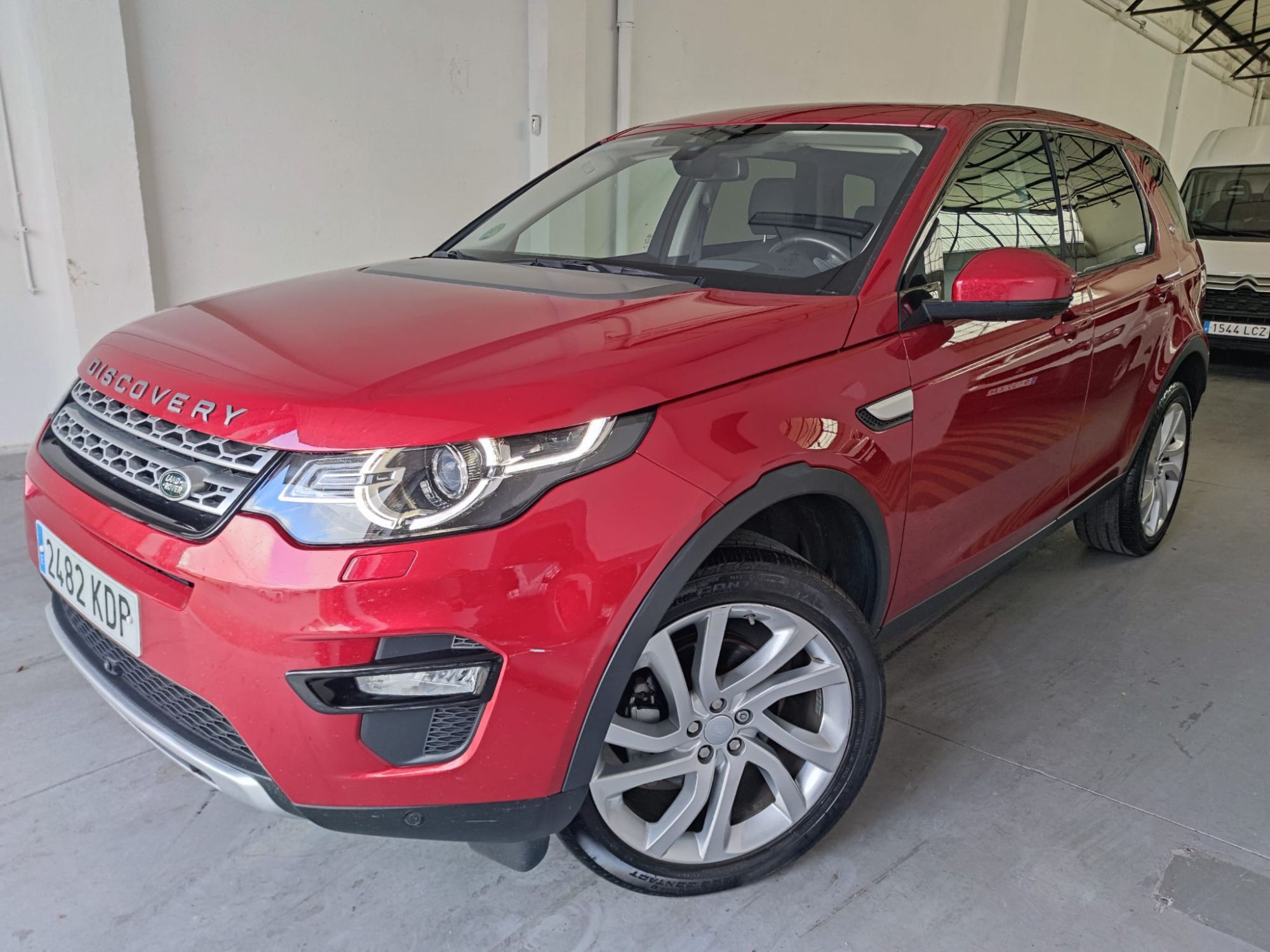 LAND ROVER Discovery Sport 2.0TD4 HSE 4x4 Aut. 180