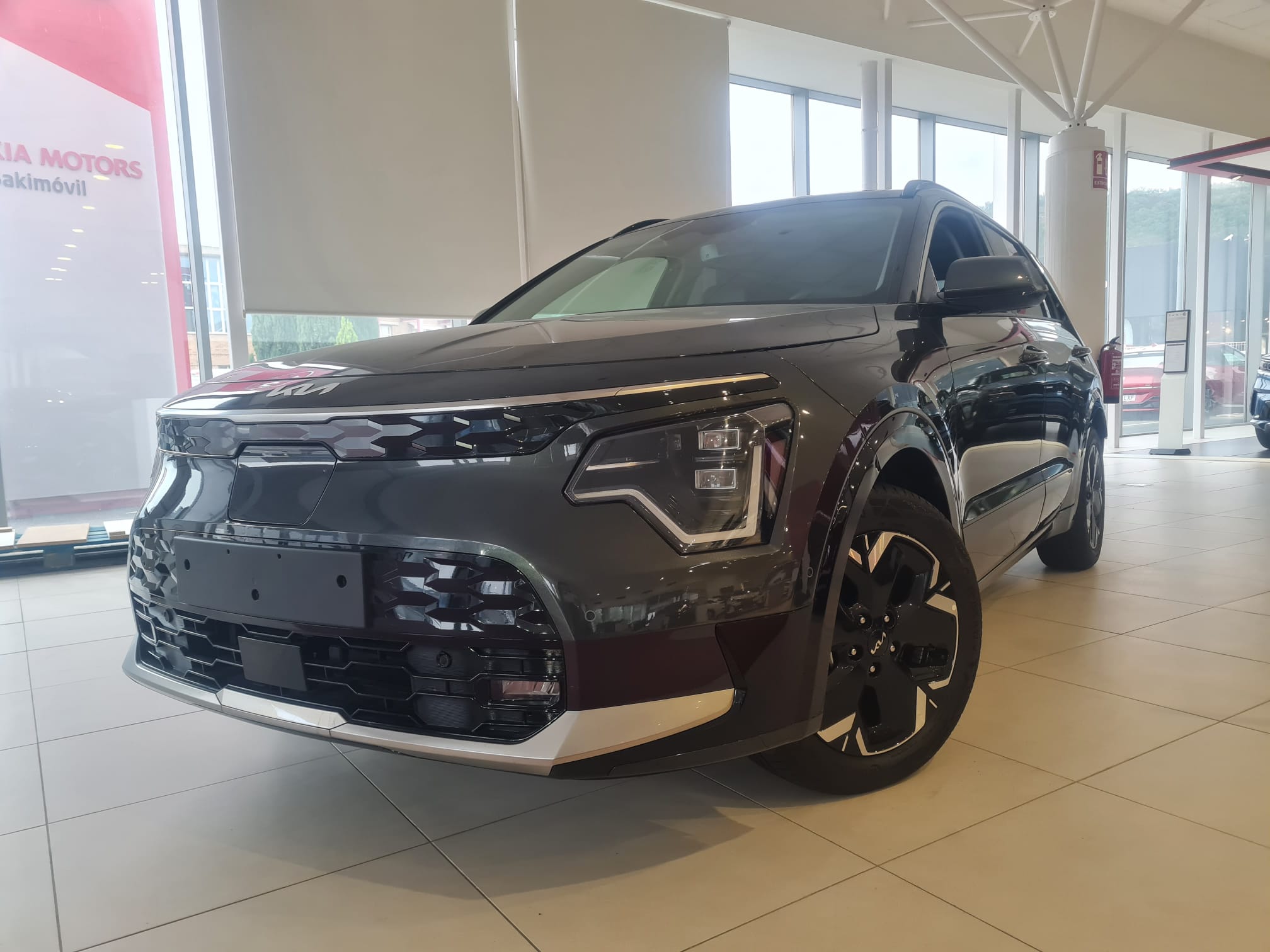 KIA Niro (BEV 65KWH 150KW E-NIRO EMOTION 5P) en Navarra