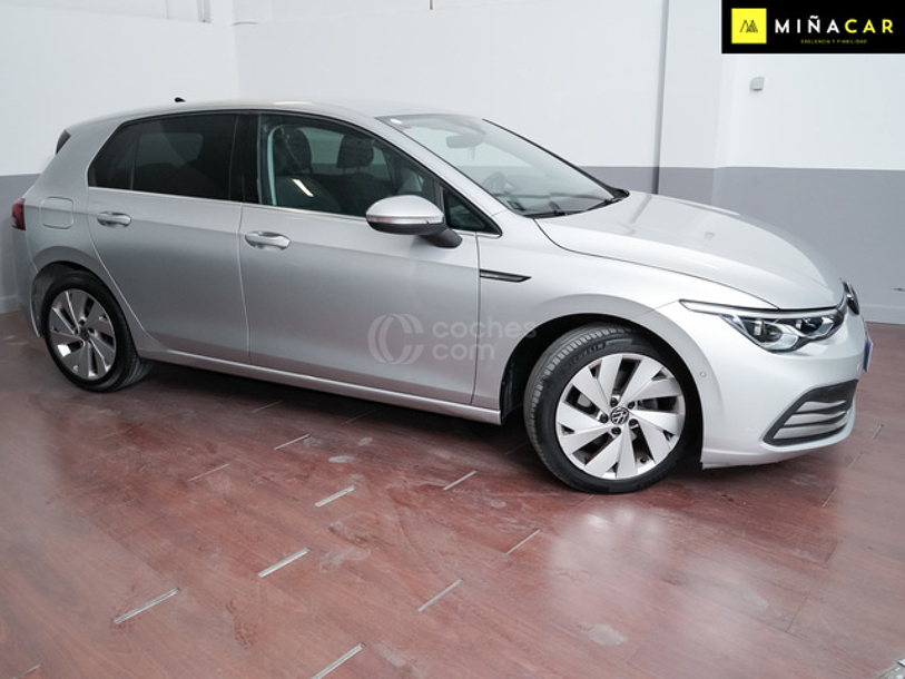 Foto del VOLKSWAGEN Golf 1.5 eTSI Style DSG 110kW