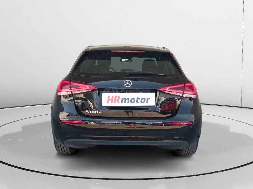 Foto del MERCEDES Clase A A 180d 7G-DCT