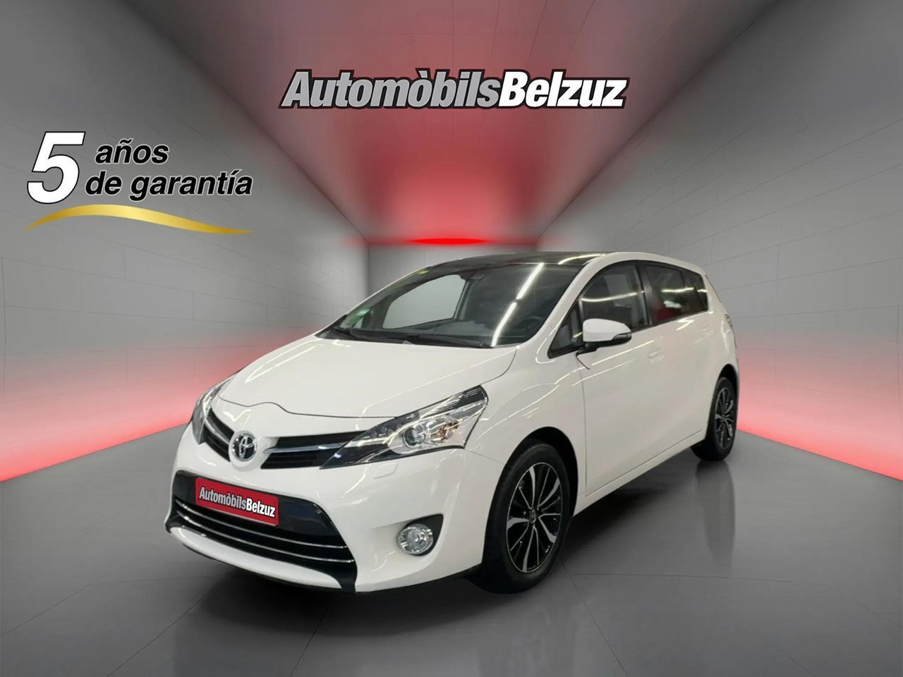 TOYOTA Verso (130 Business 97 kW (132 CV)) en Barcelona