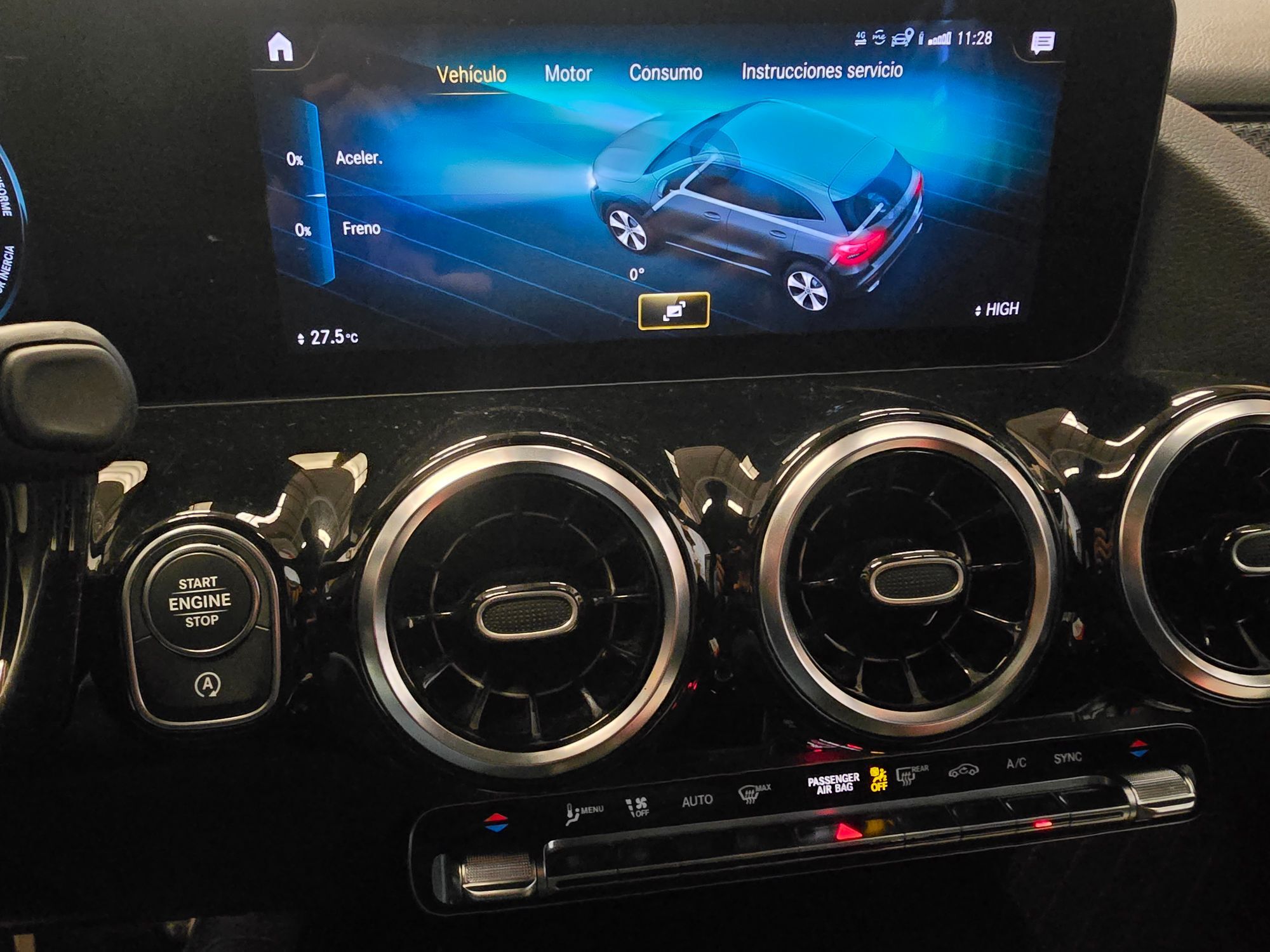 Foto del MERCEDES Clase GLA GLA 180 7G-DCT