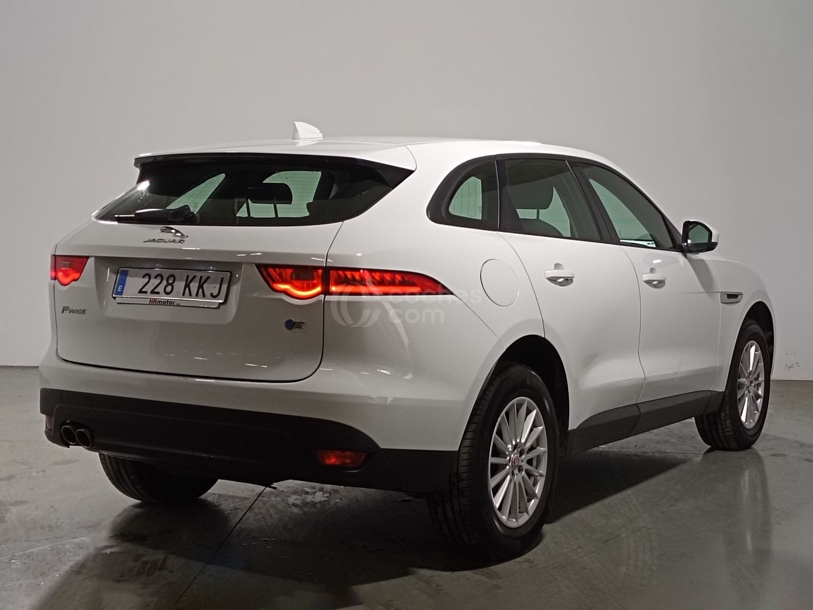 Foto del JAGUAR F-Pace 2.0i4D Pure RWD 163