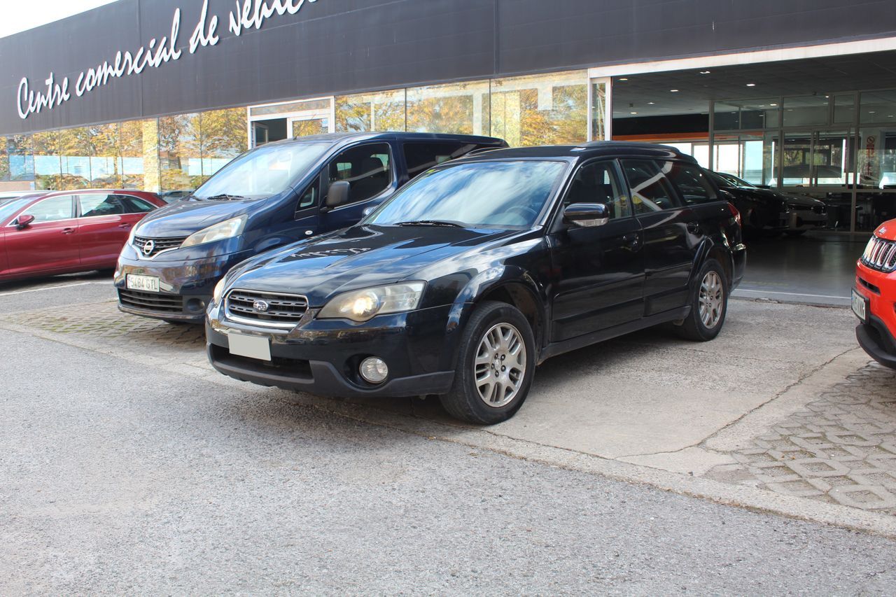 SUBARU Legacy (2.5i) en Madrid