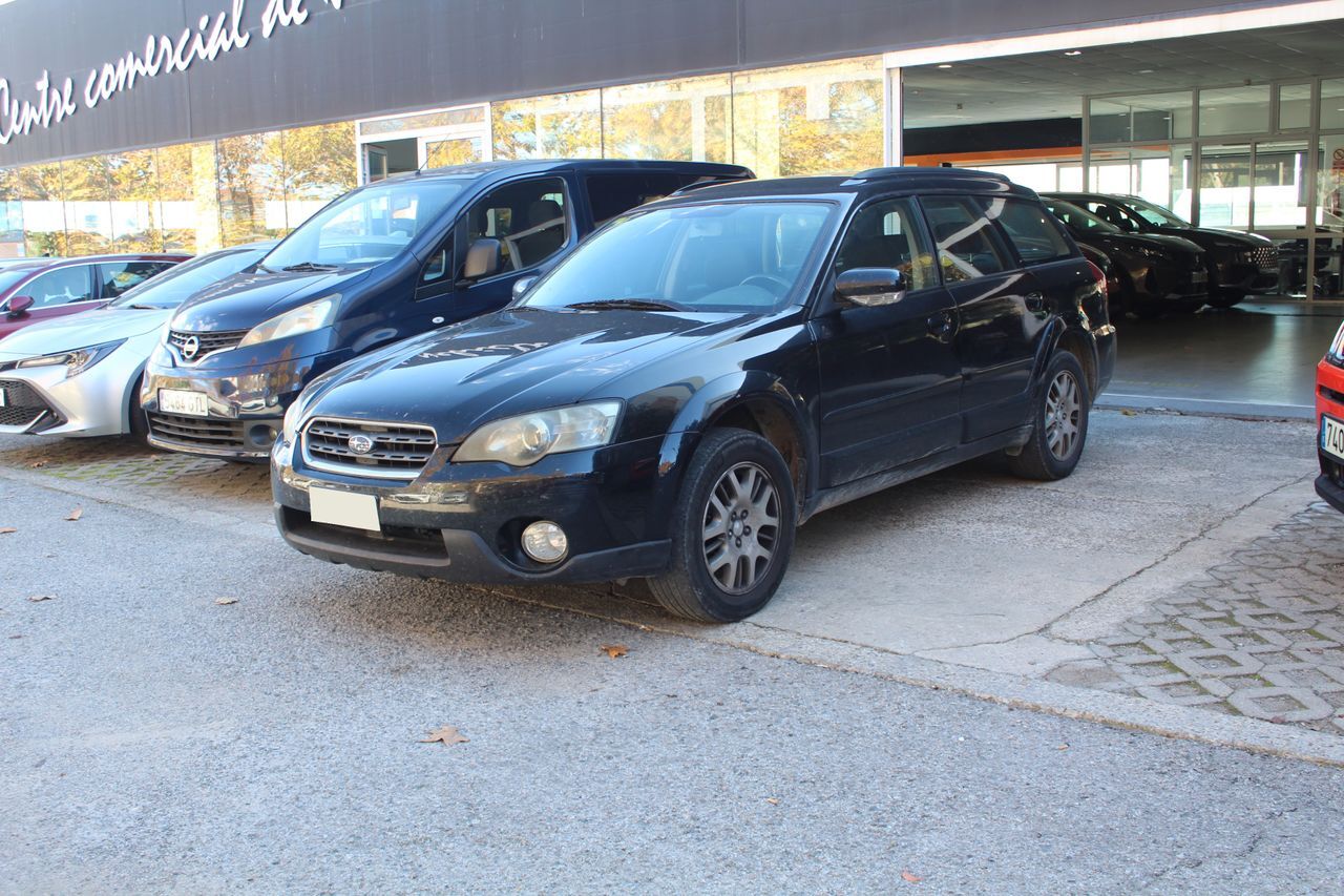 SUBARU Legacy (2.5i) en Madrid