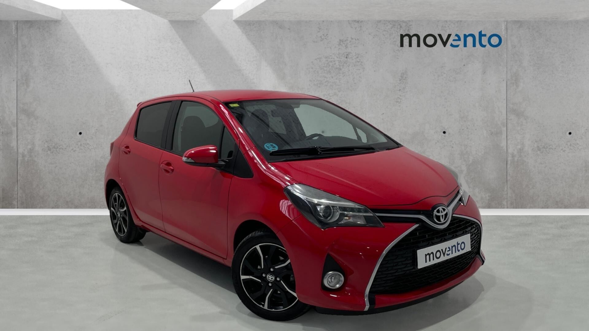 TOYOTA Yaris (1.3 100 Feel 73 kW (99 CV)) en Barcelona
