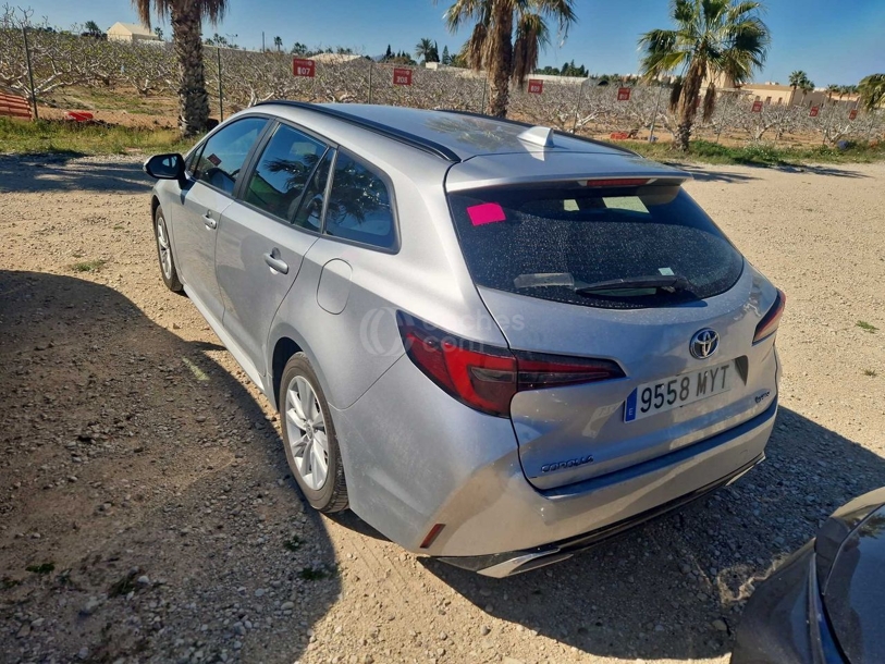 Foto del TOYOTA Corolla Touring Sports 140H Active Plus