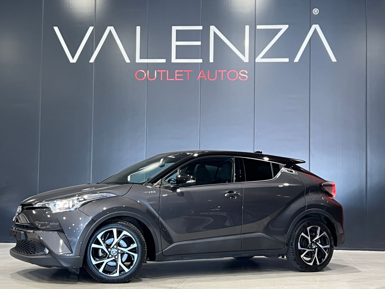 TOYOTA C-HR (1.8 122cv graphic HYBRID) en Córdoba
