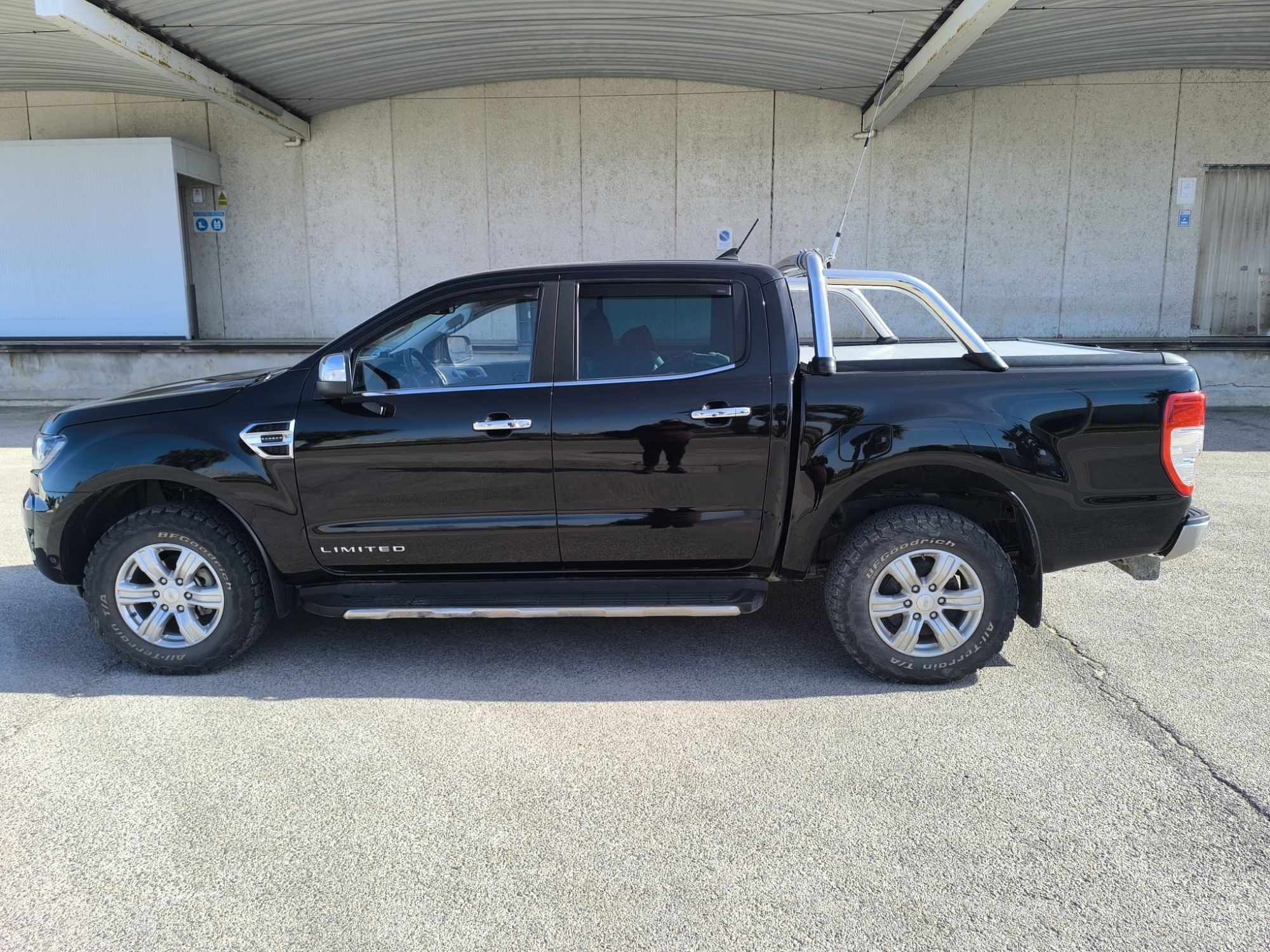 Foto del FORD Ranger 2.0 Ecoblue S&S DCb.XLT Limited 4x4 170