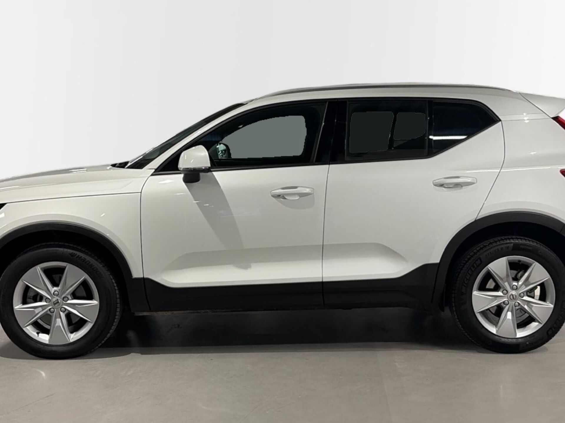 Imagen 2 de VOLVO XC40