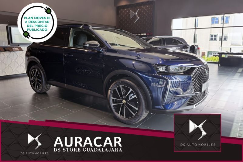 DS DS 7 Crossback (PLUG-IN HYBRID AWD 300 ÉDITION FRANCE) en Madrid