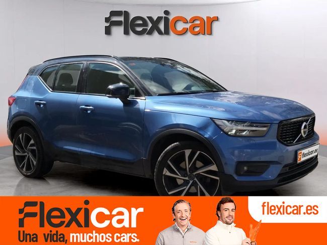 VOLVO XC40 (2.0 T5 AWD R-Design Auto) en Valladolid