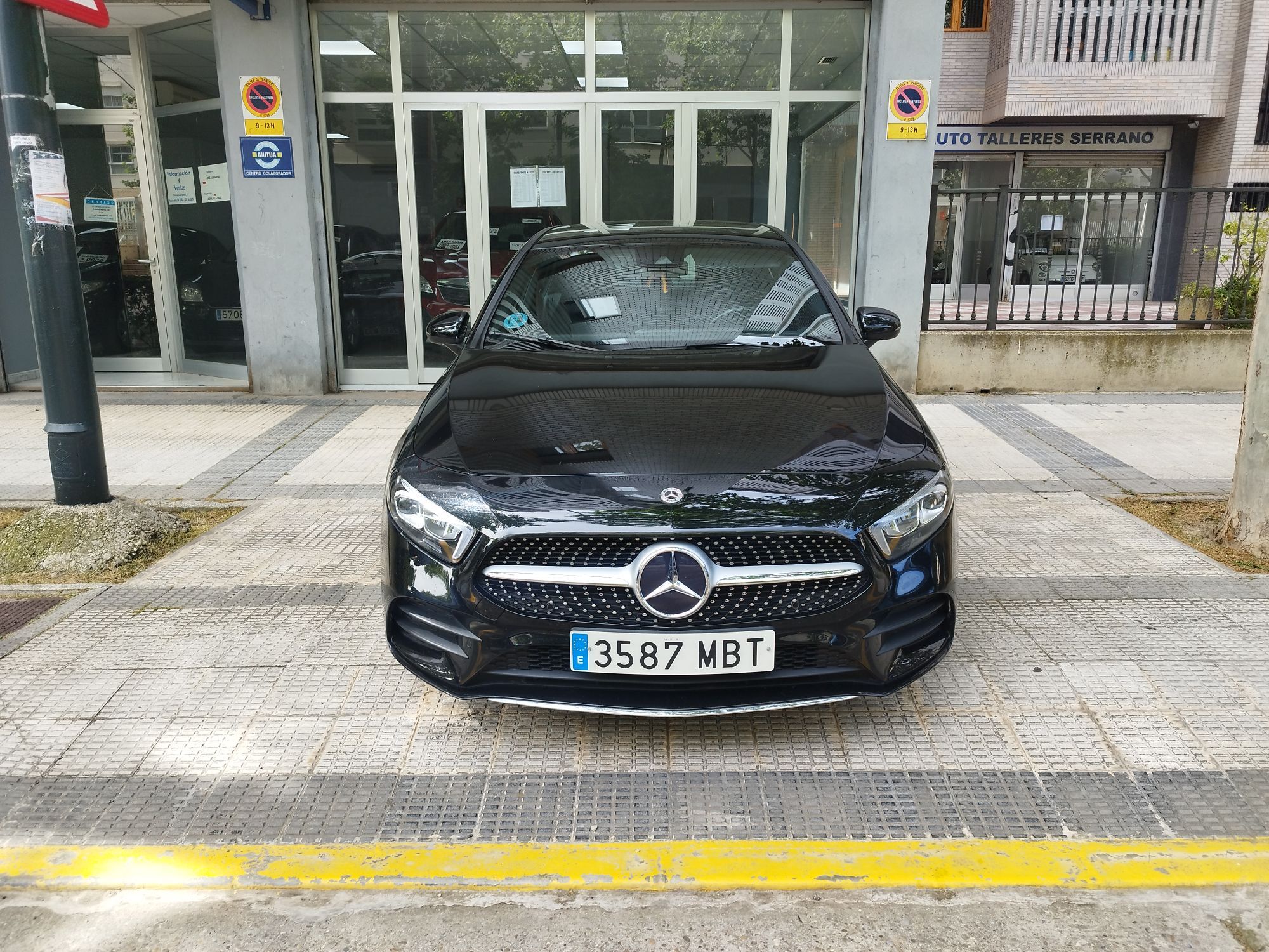 MERCEDES Clase A (A 180d Progressive Line Advanced 8G-DCT) en Zaragoza