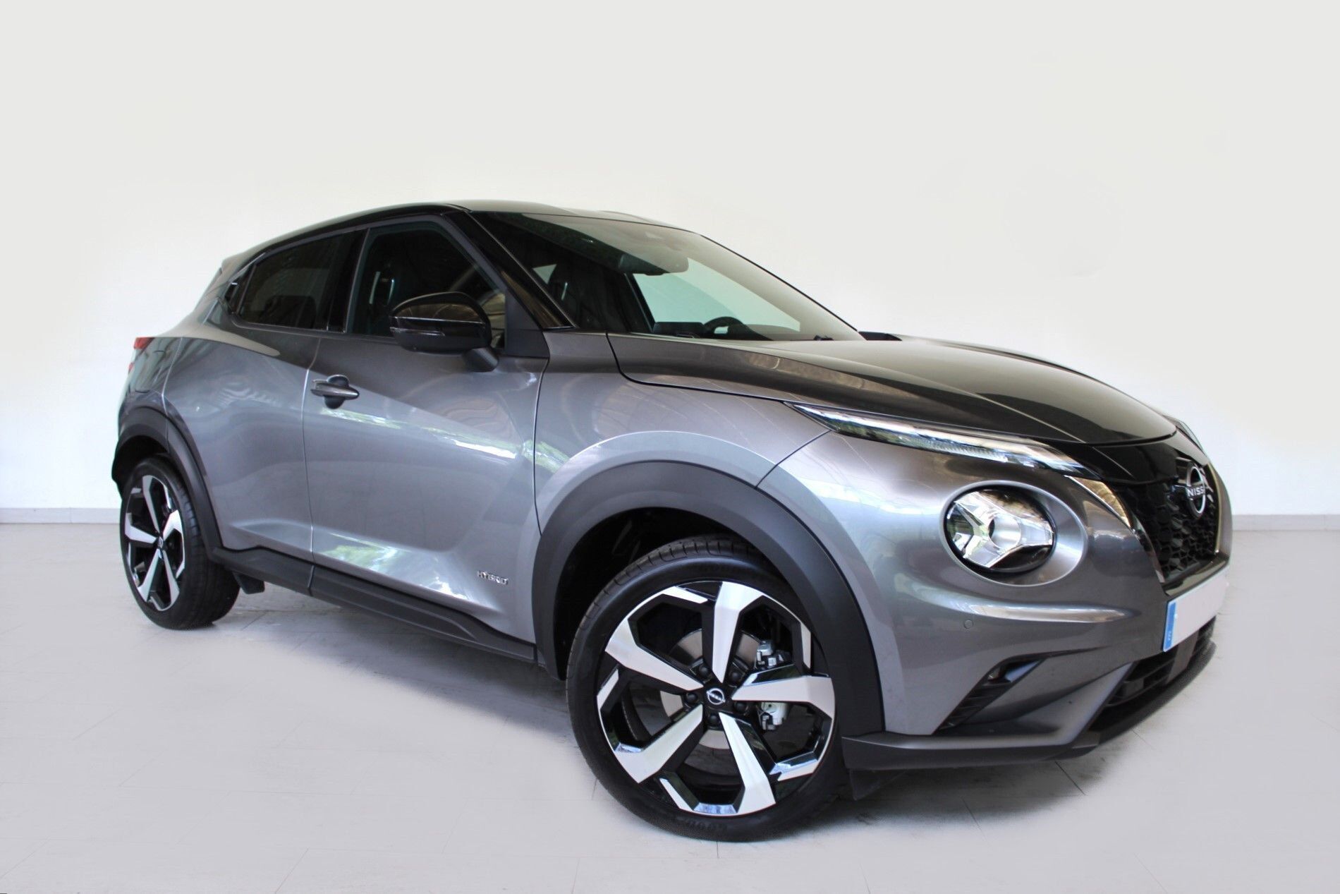 NISSAN Juke (1.6 HYBRID HEV 105KW TEKNA AUTO 5P) en Sevilla