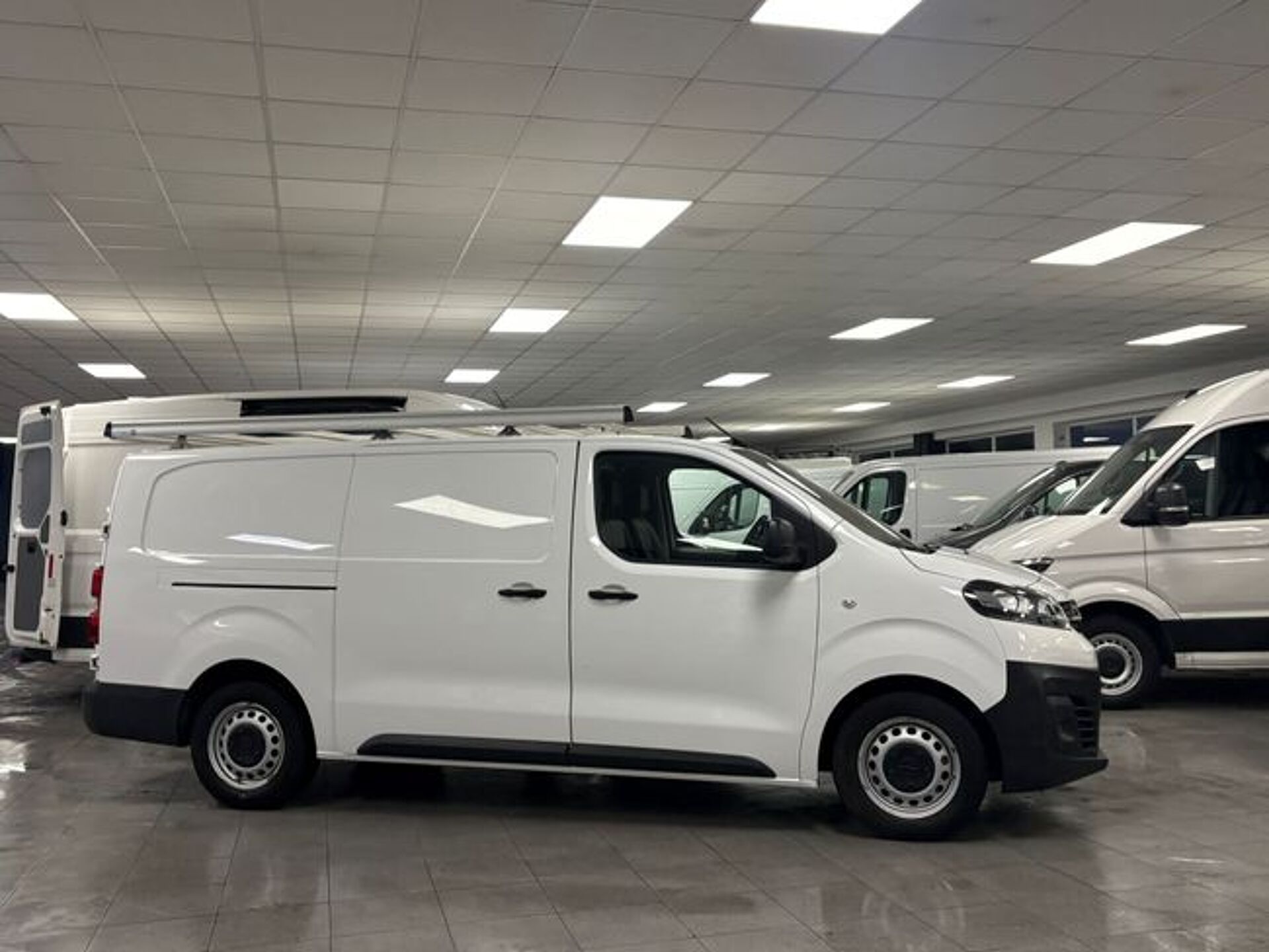 Imagen 2 de OPEL Vivaro