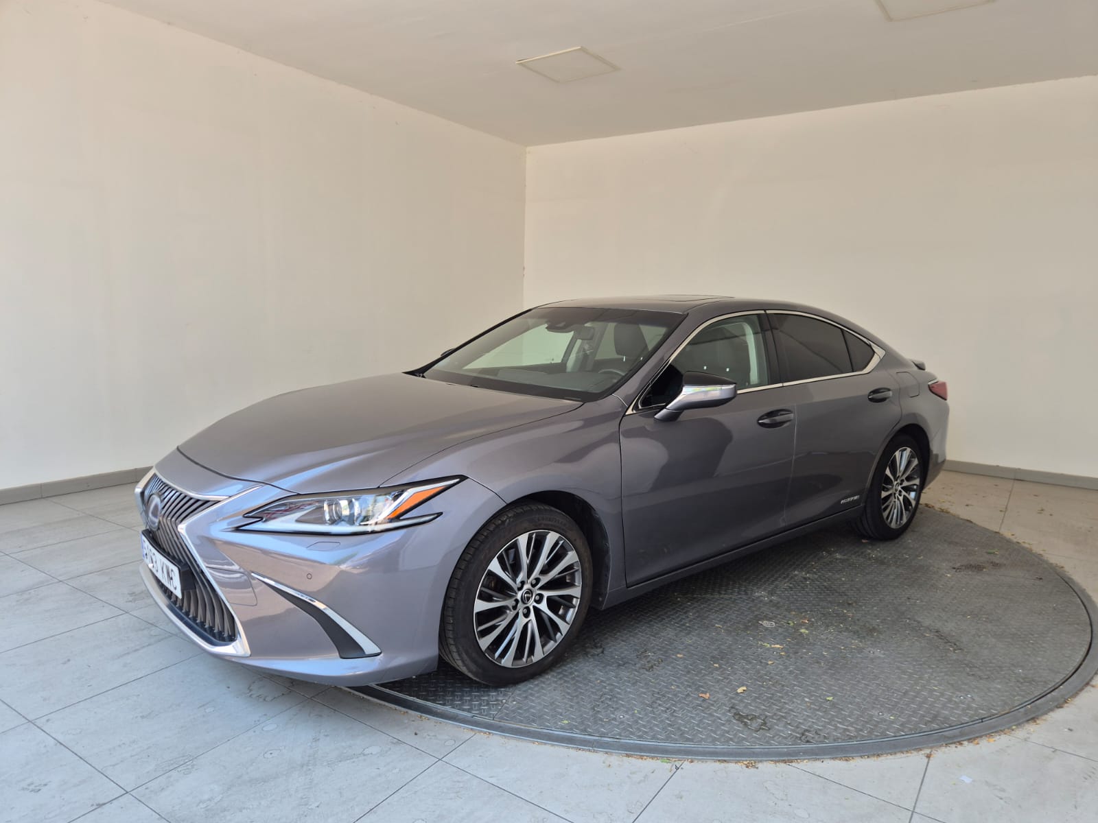 LEXUS ES (300h Business) en Madrid