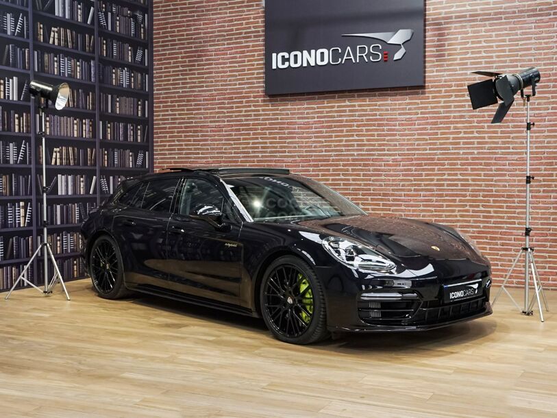 Foto del PORSCHE Panamera Turbo S e-Hybrid Sport Turismo