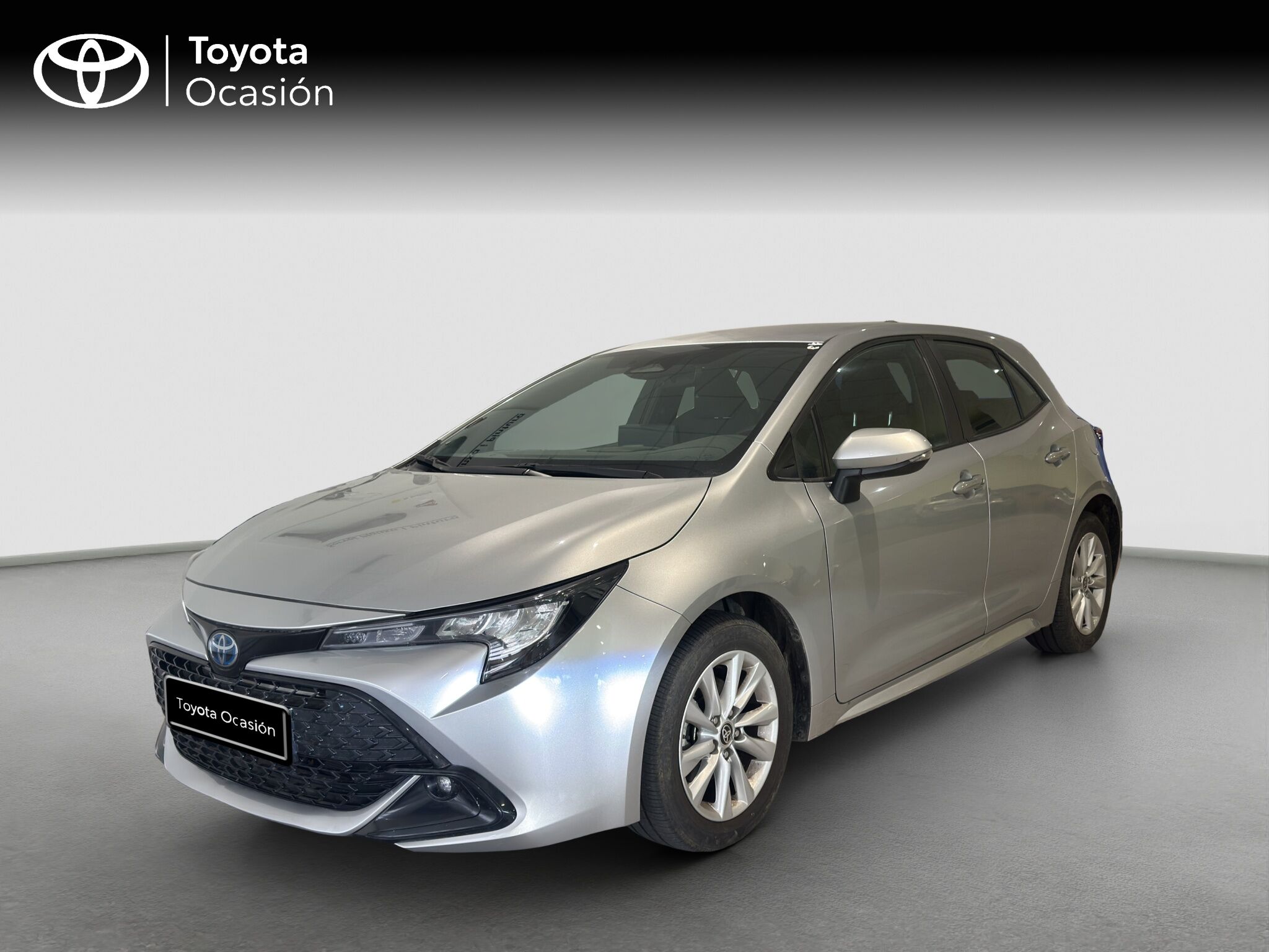 TOYOTA Corolla (1.8 HEV ACTIVE PLUS E-CVT 140 5P) en Barcelona