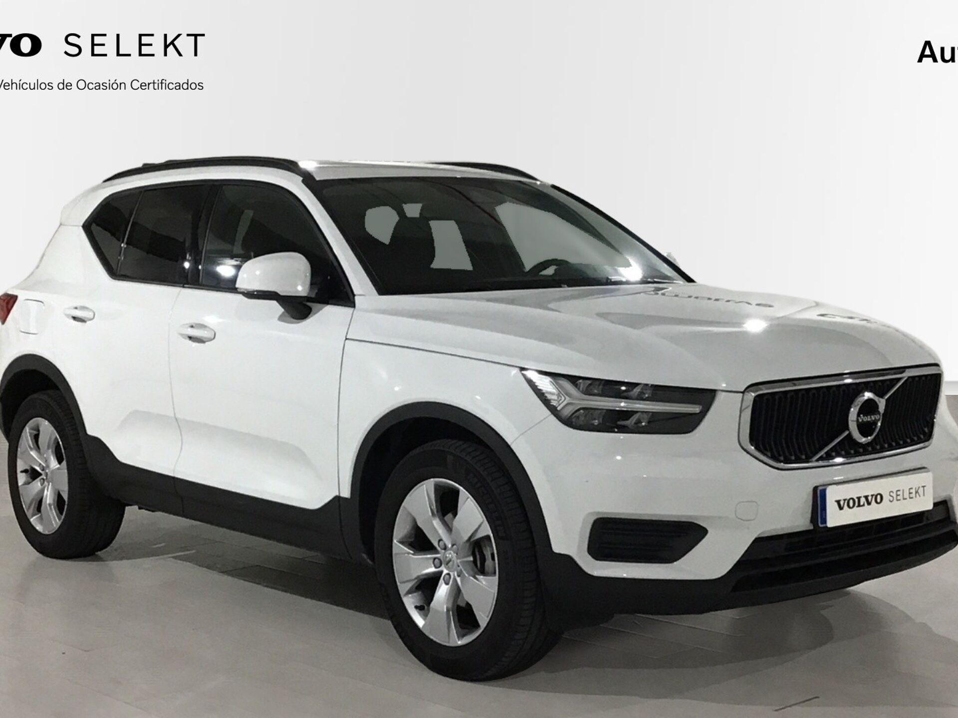 Imagen 3 de VOLVO XC40
